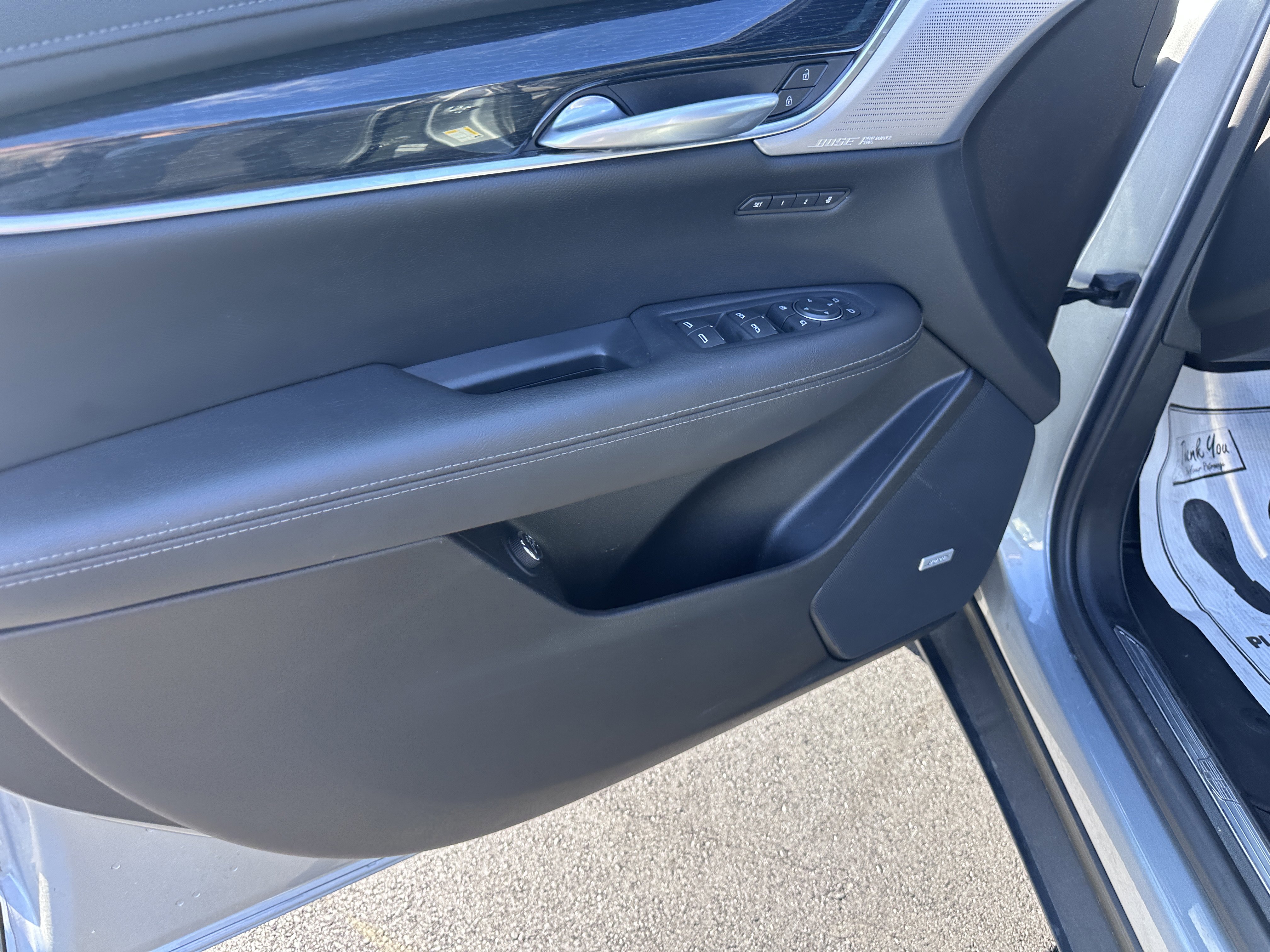 Used 2025 Cadillac XT5 Premium Luxury image 15