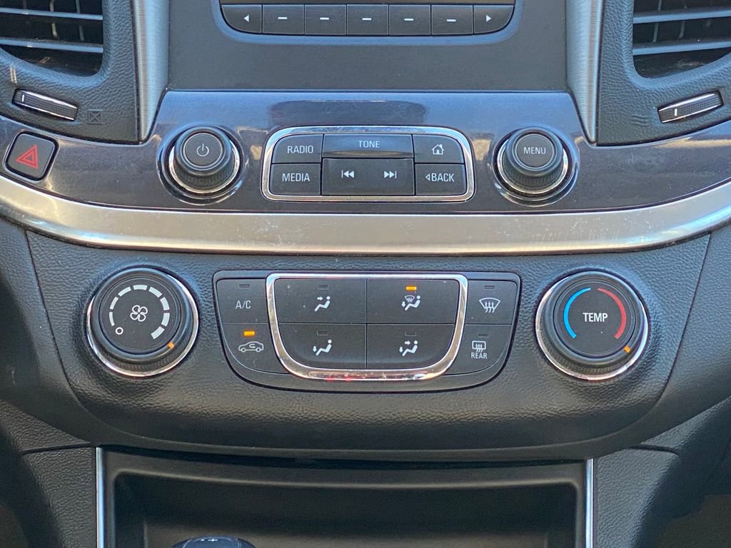 Used 2017 Chevrolet Impala LS image 21