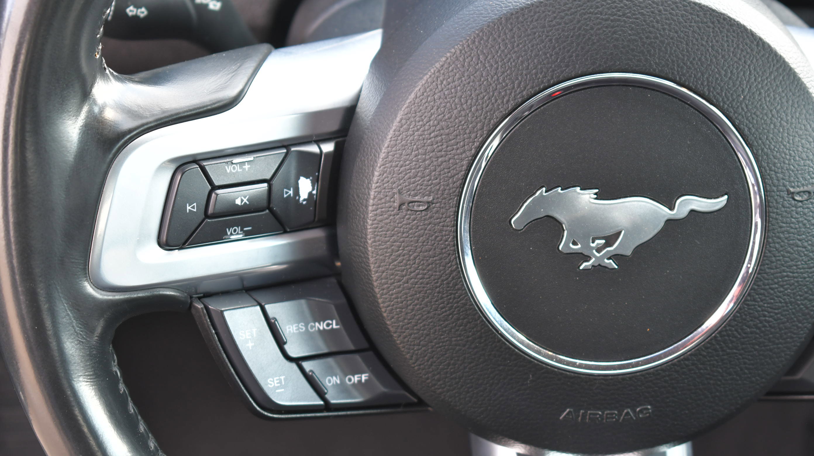 Used 2023 Ford Mustang Premium RWD image 17