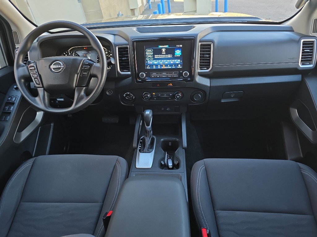 Used 2022 Nissan Frontier SV image 25