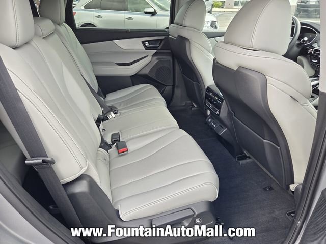 Certified 2023 Acura MDX FWD w/ Technology Package image 15