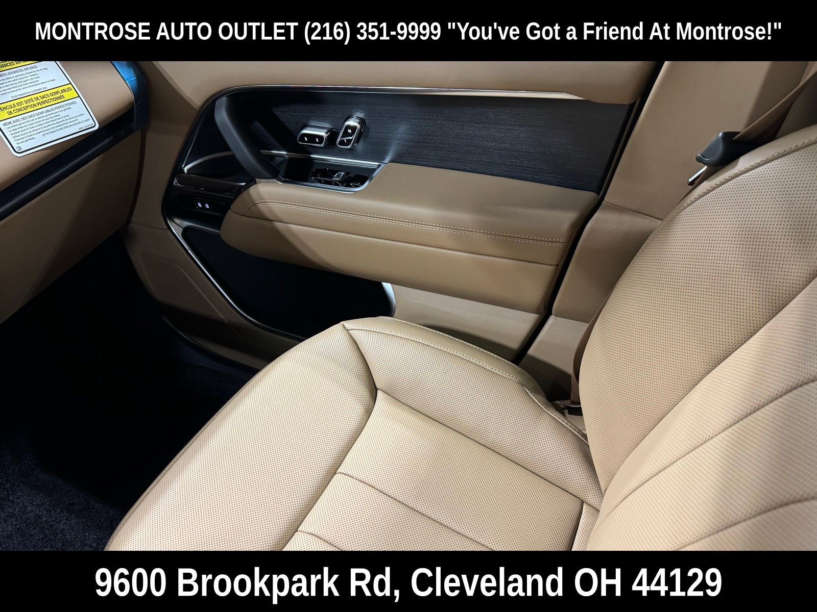 New 2026 Land Rover Range Rover Long Wheelbase SE image 39