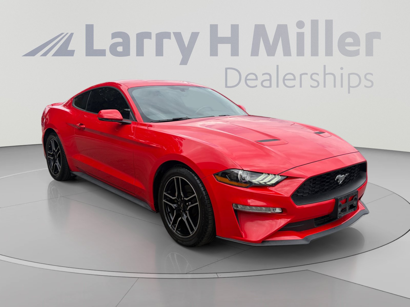 Used 2020 Ford Mustang Premium RWD image 7