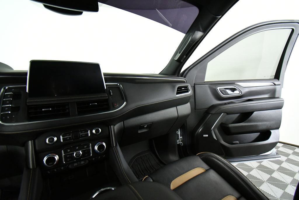 Used 2023 GMC Yukon AT4 w/ AT4 Premium Package image 20