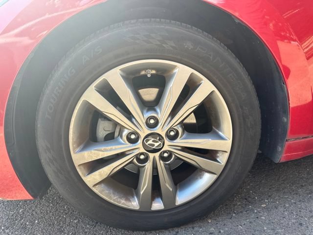 Used 2017 Hyundai Elantra SE FWD image 28