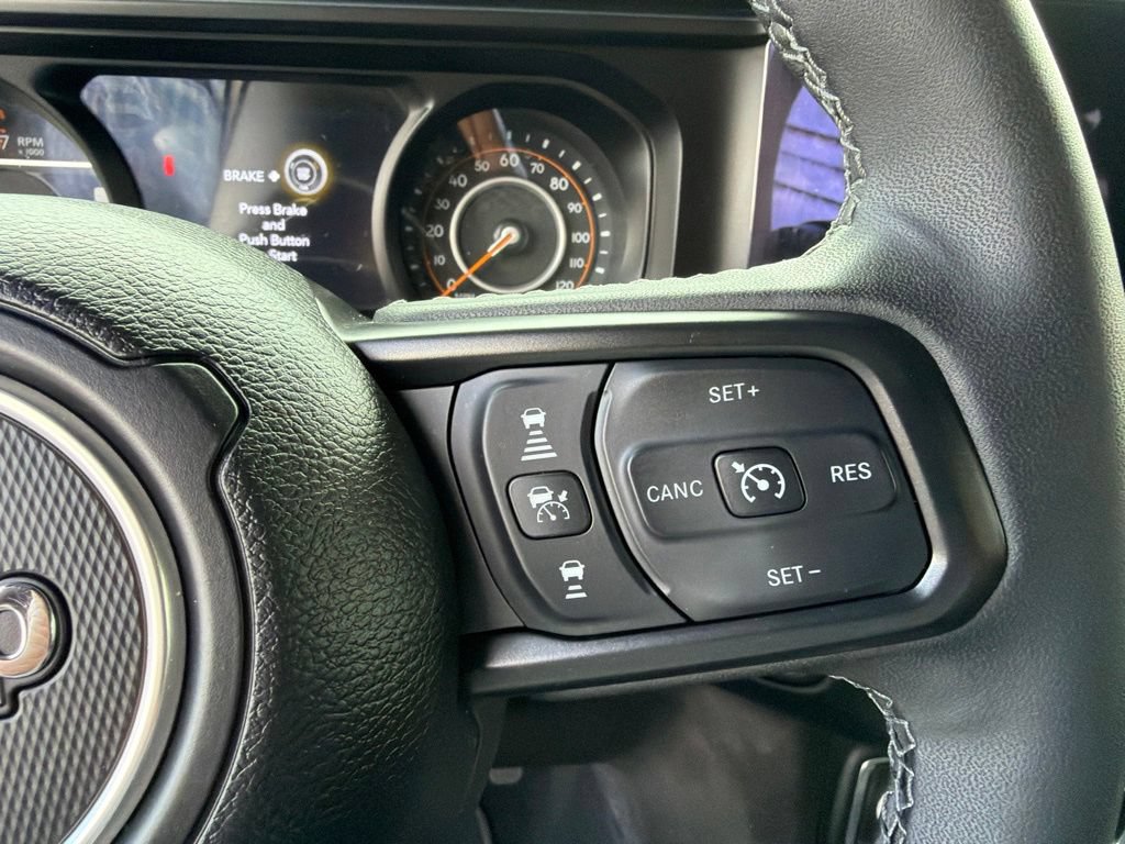 Used 2025 Jeep Wrangler Unlimited Sport AWD/4WD image 21