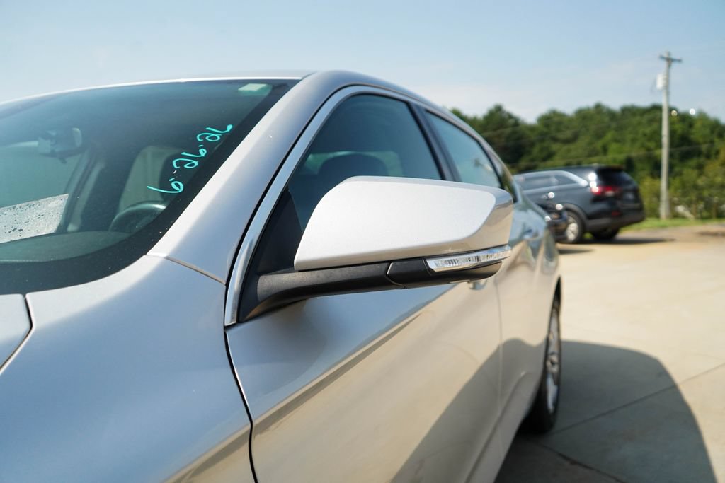 Used 2020 Chevrolet Impala LT FWD image 22