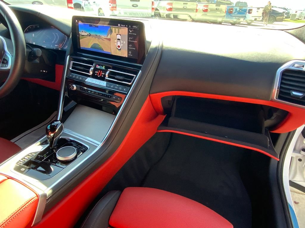 Used 2025 BMW 840i w/ M Sport Professional Package image 26