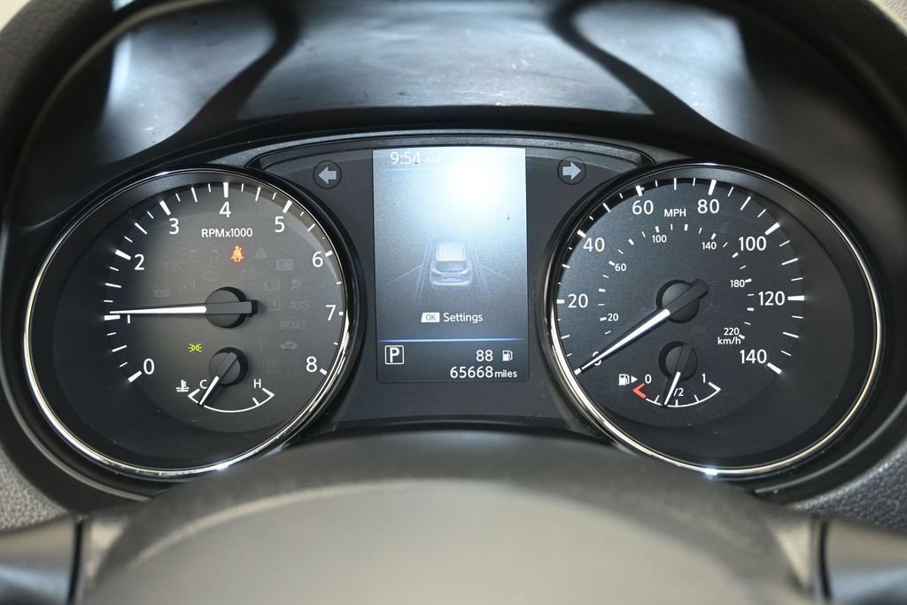Used 2019 Nissan Rogue Sport SV AWD/4WD image 31
