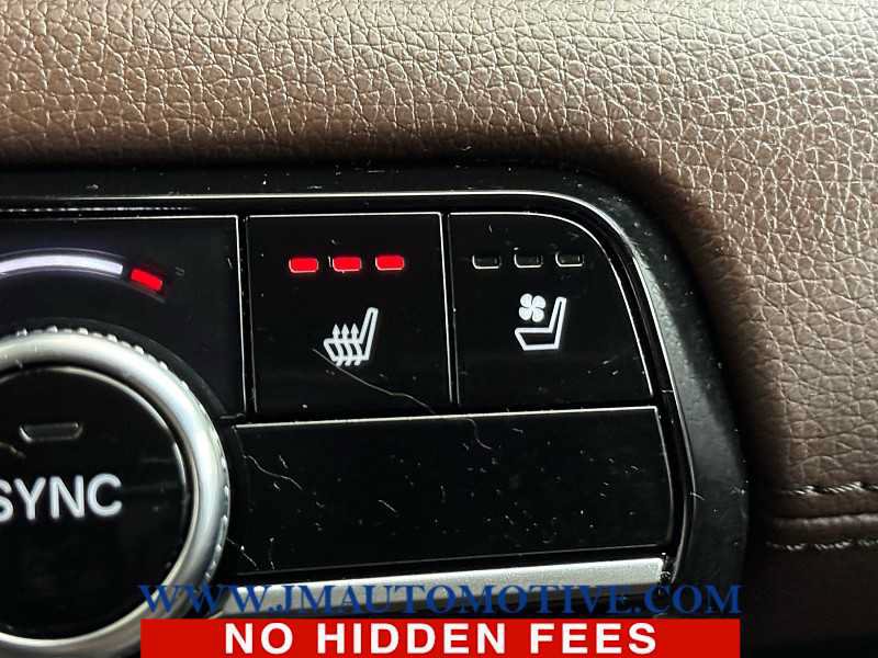 Used 2024 Honda Pilot Elite image 45