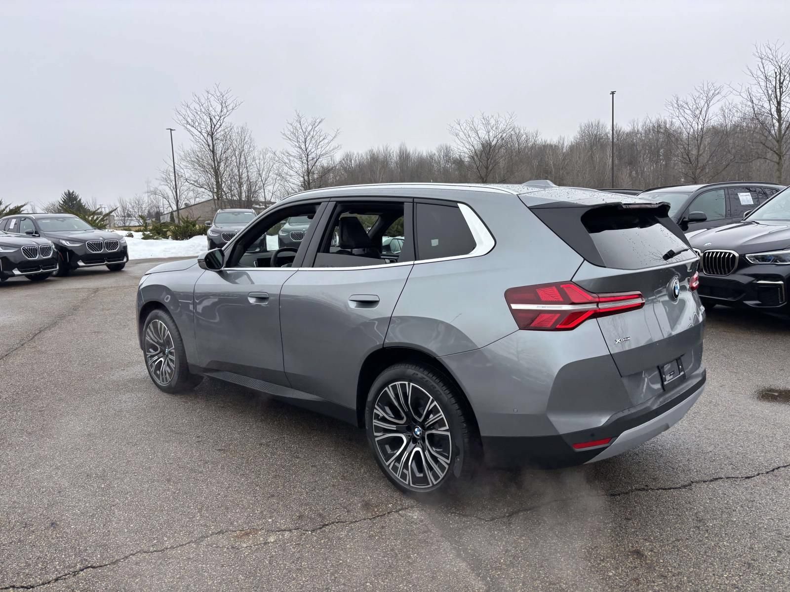 New 2026 BMW X3 xDrive30 w/ Premium Package AWD/4WD image 5