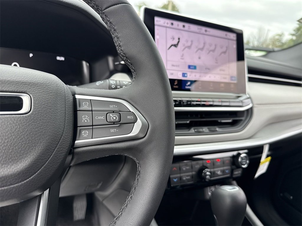 New 2026 Jeep Compass Limited w/ Sun, Sound & Navigation Group image 15