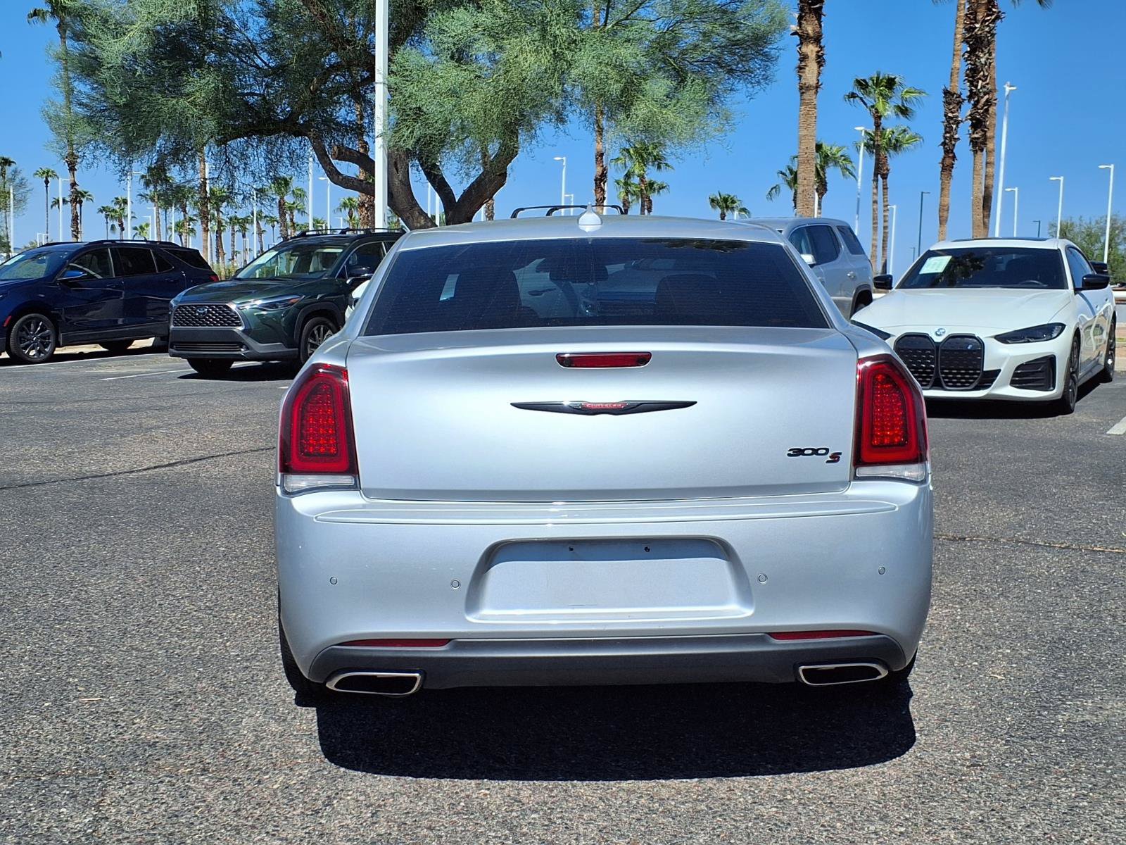 Used 2023 Chrysler 300 S w/ Comfort Group RWD image 6