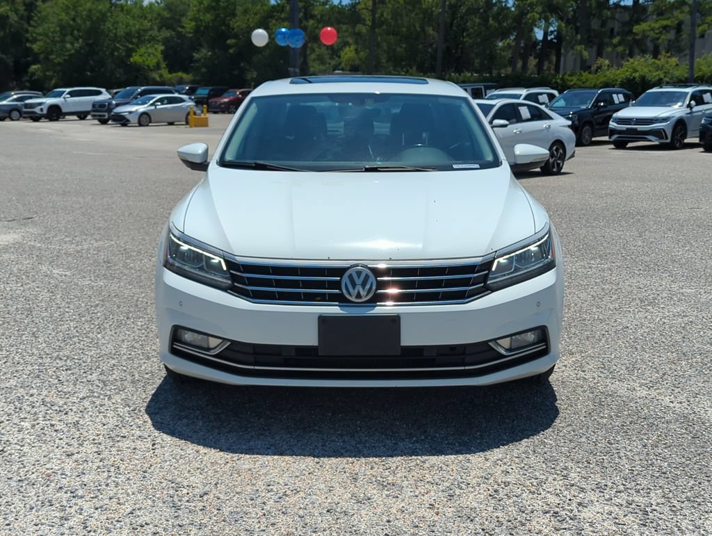 Used 2017 Volkswagen Passat 1.8T SE FWD image 10