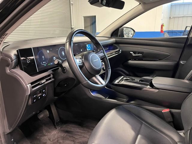 Used 2025 Hyundai Tucson Limited image 22