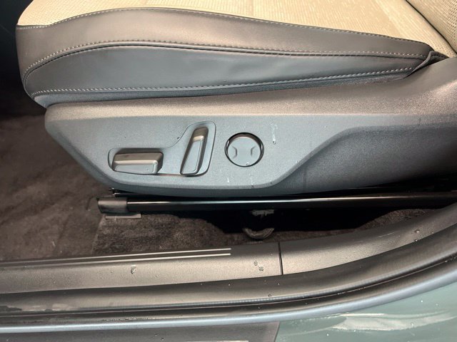 Used 2024 Kia Niro FWD image 13