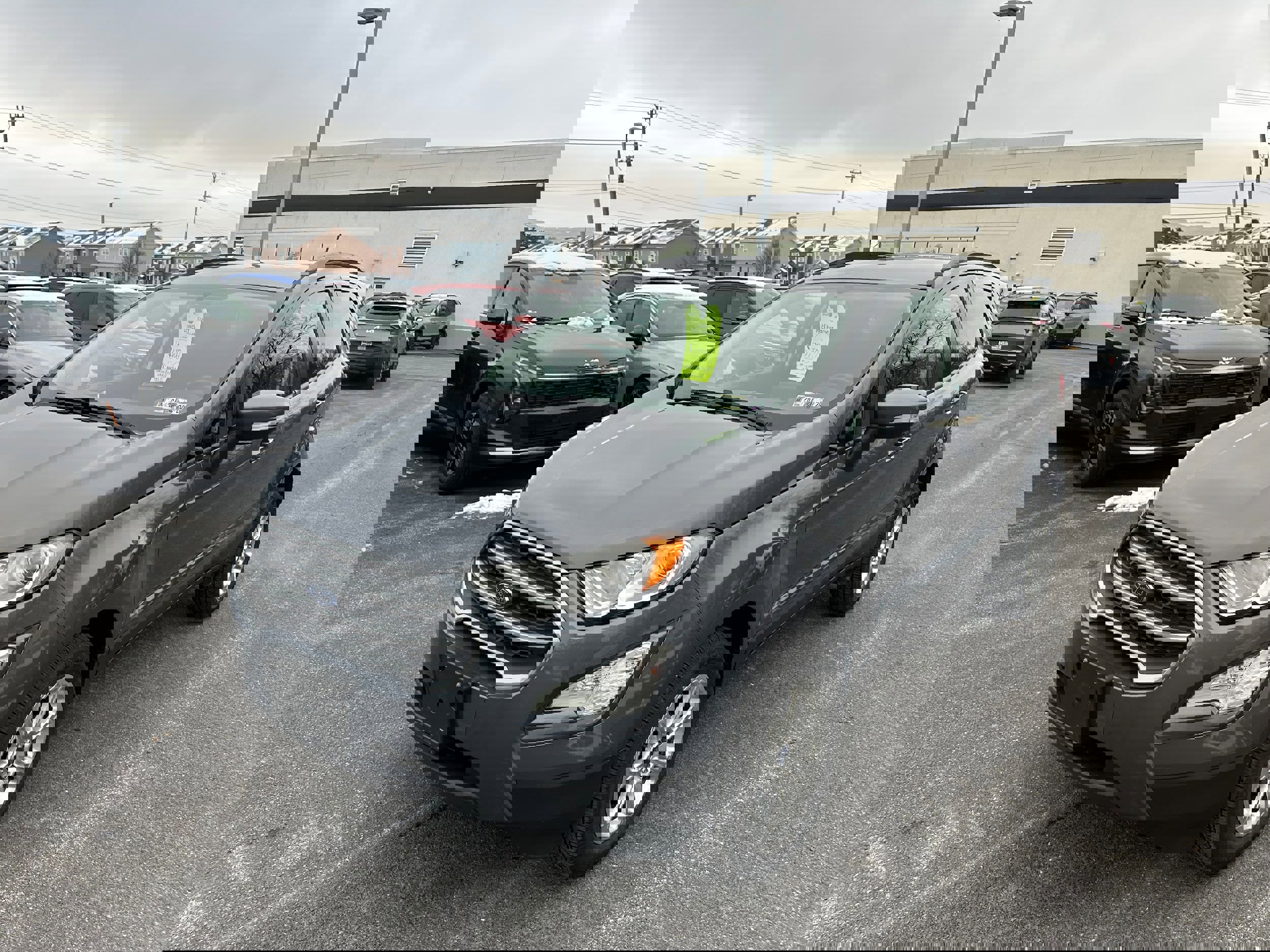 Used 2018 Ford EcoSport SE image 1