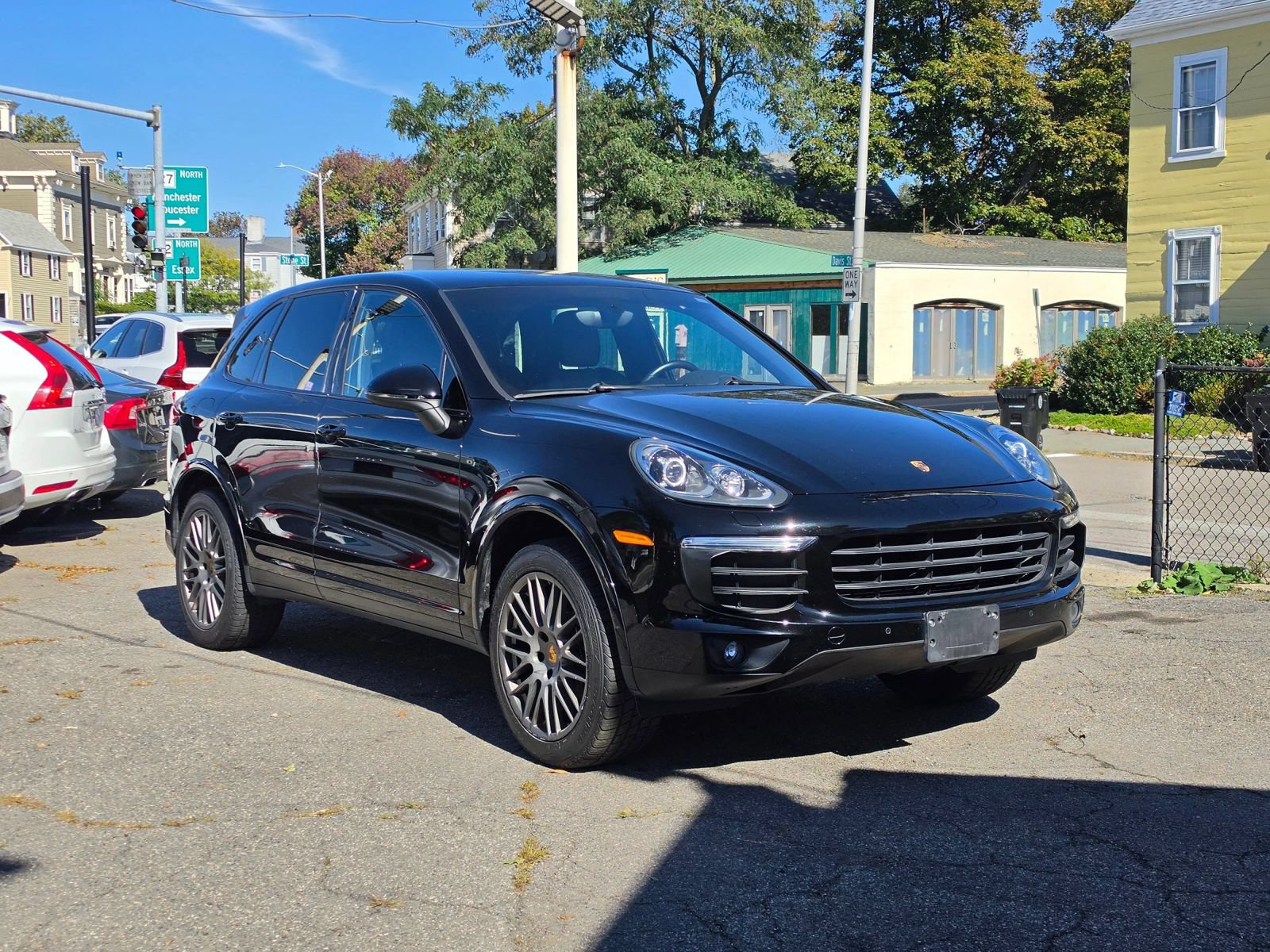 Used 2017 Porsche Cayenne AWD/4WD image 7