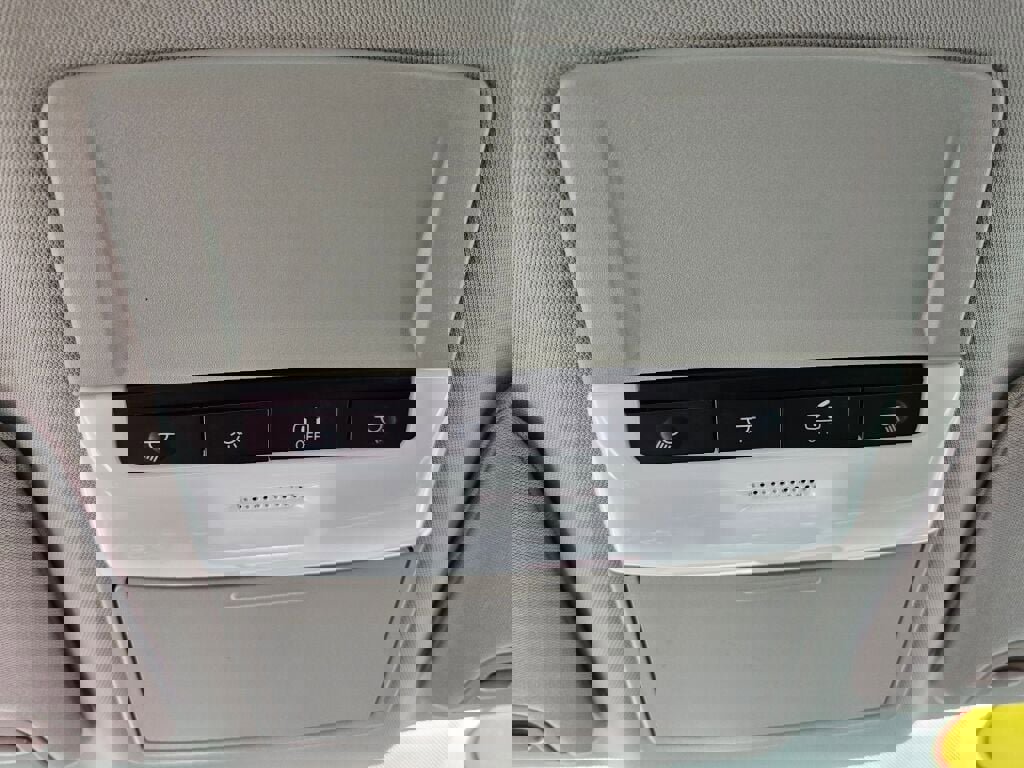 Used 2024 Nissan Altima 2.5 SR image 18