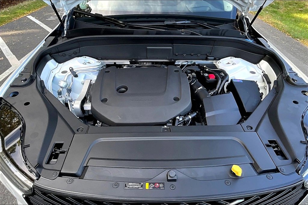 New 2026 Volvo XC90 B6 Ultra w/ Protection Package Premier image 12