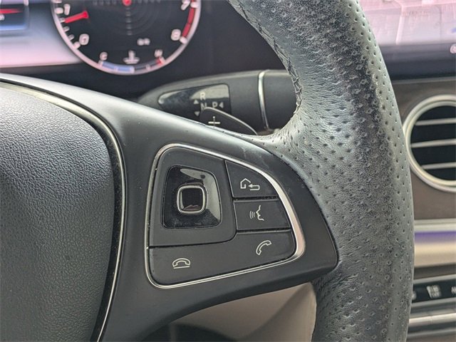 Used 2018 Mercedes-Benz E 400 4MATIC Sedan image 26