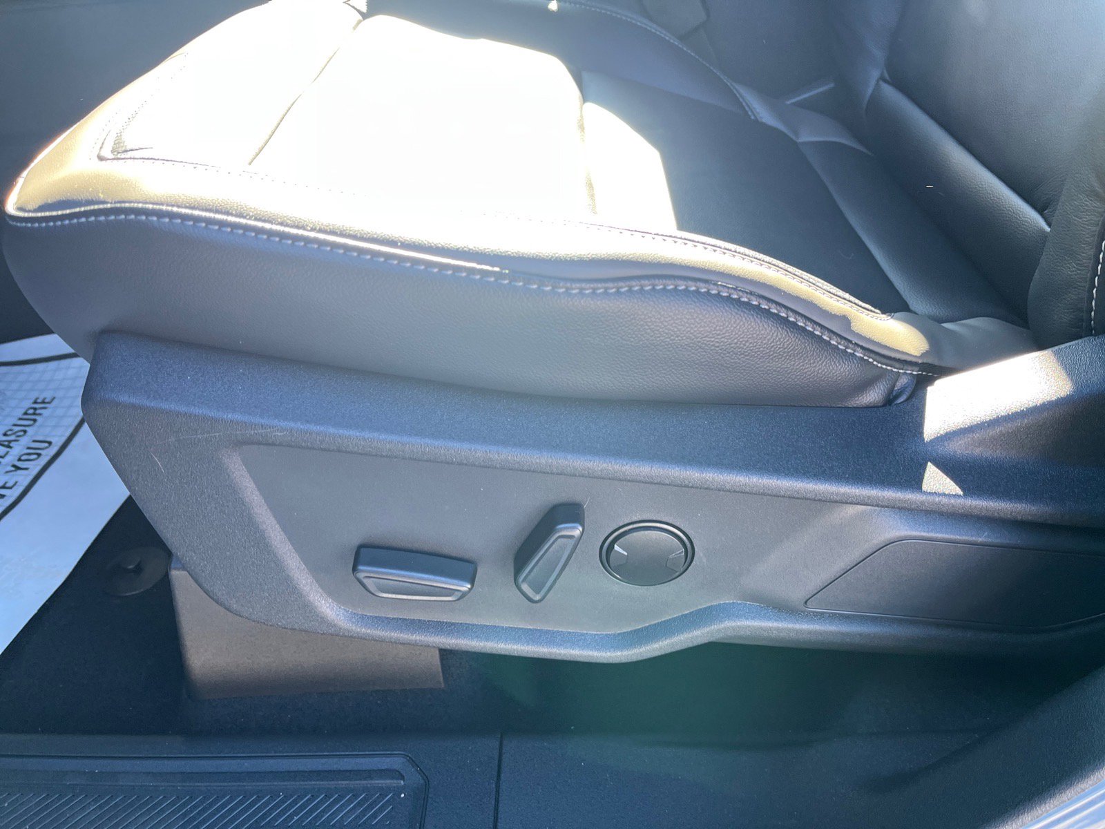 New 2025 Ford Bronco Outer Banks AWD/4WD image 8
