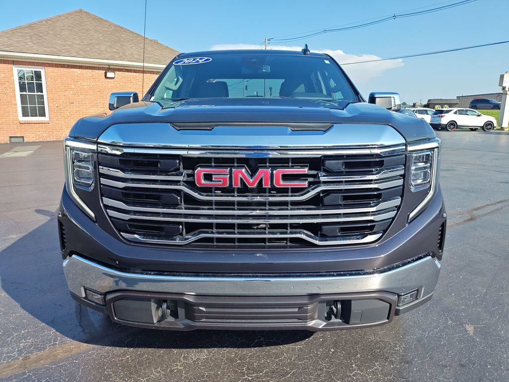 Used 2024 GMC Sierra 1500 SLT AWD/4WD image 8