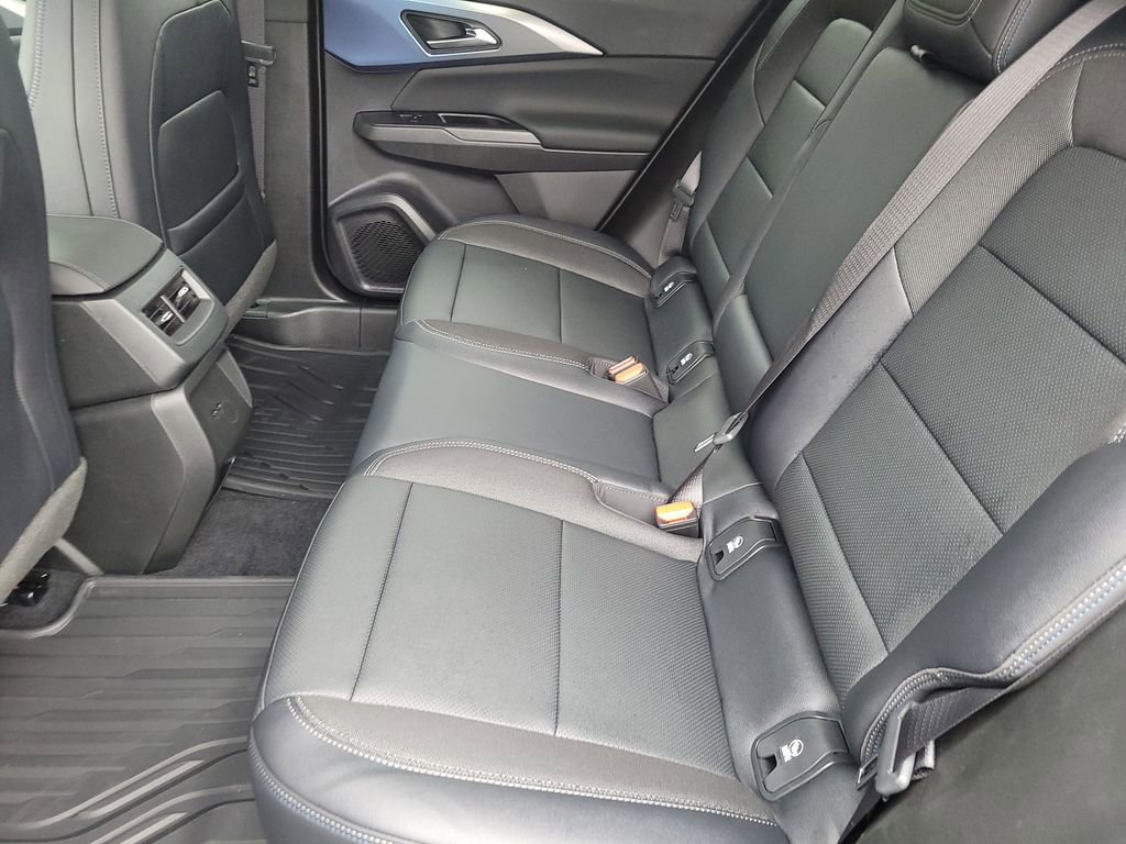 New 2026 Chevrolet Equinox EV LT image 24