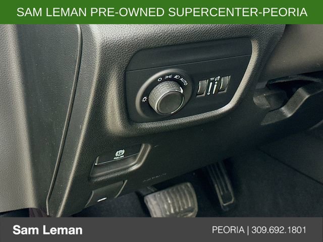 Used 2024 Jeep Grand Cherokee Altitude image 10