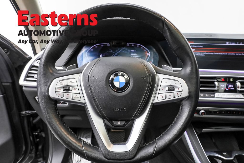Used 2022 BMW X7 xDrive40i w/ Premium Package AWD/4WD image 10