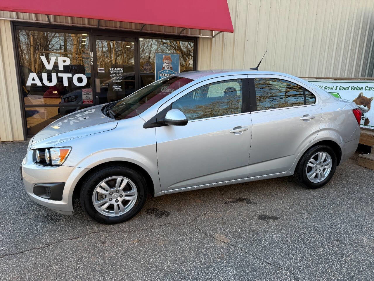 Used 2012 Chevrolet Sonic LT FWD image 7