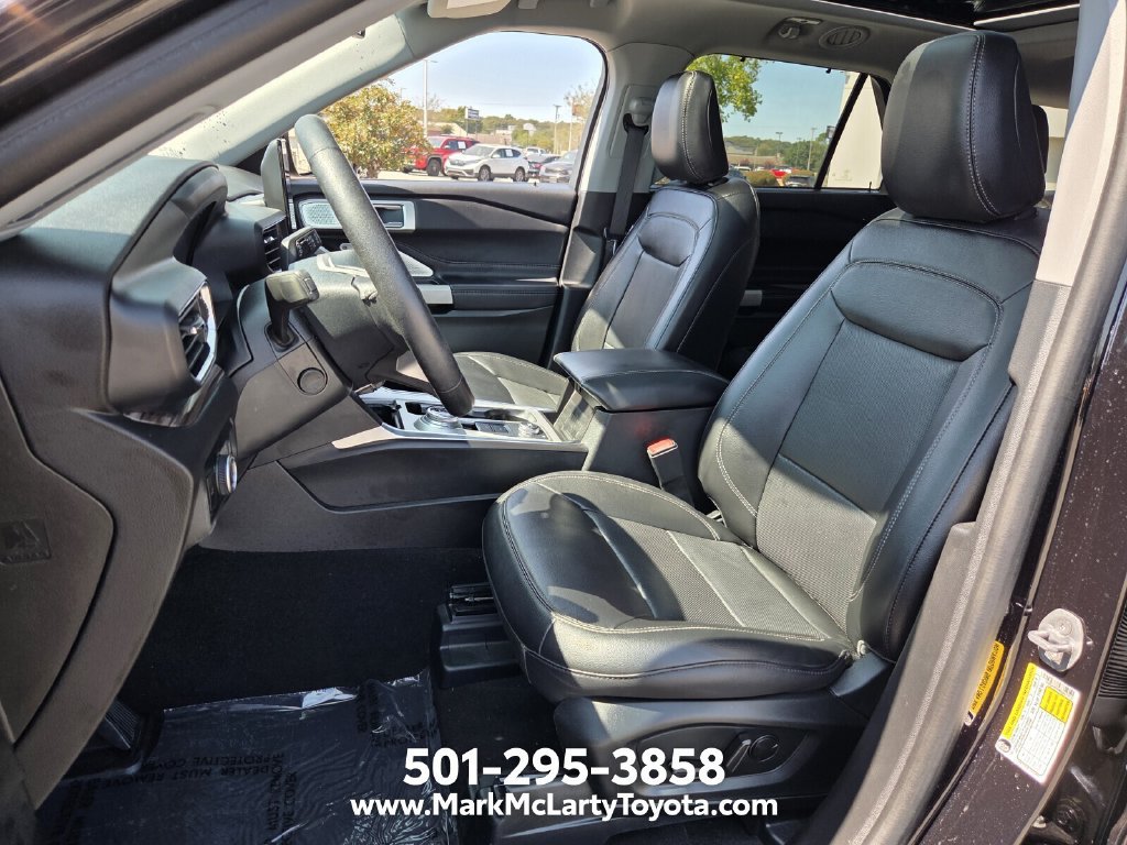 Used 2024 Ford Explorer Limited w/ Limited Technology Package AWD/4WD image 9