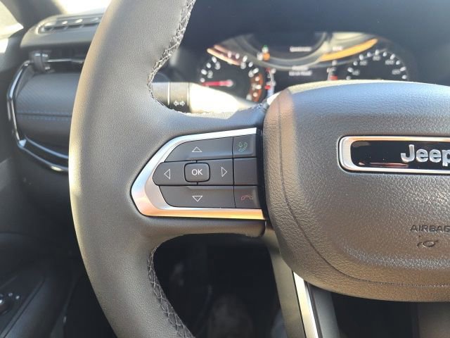 New 2026 Jeep Compass Latitude AWD/4WD image 13