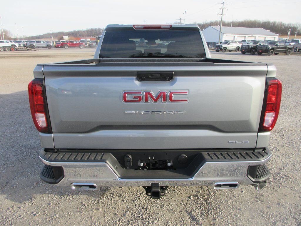 New 2026 GMC Sierra 1500 SLE AWD/4WD image 7