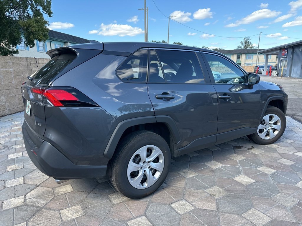 Used 2025 Toyota RAV4 LE image 5