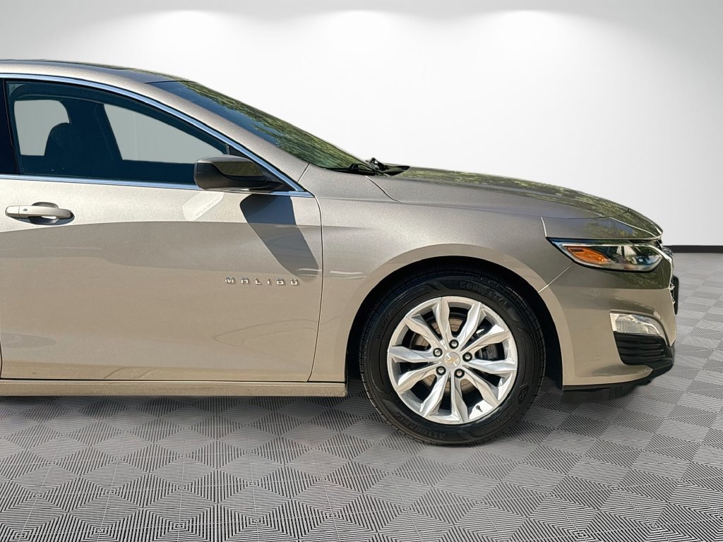 Used 2024 Chevrolet Malibu LT FWD image 17