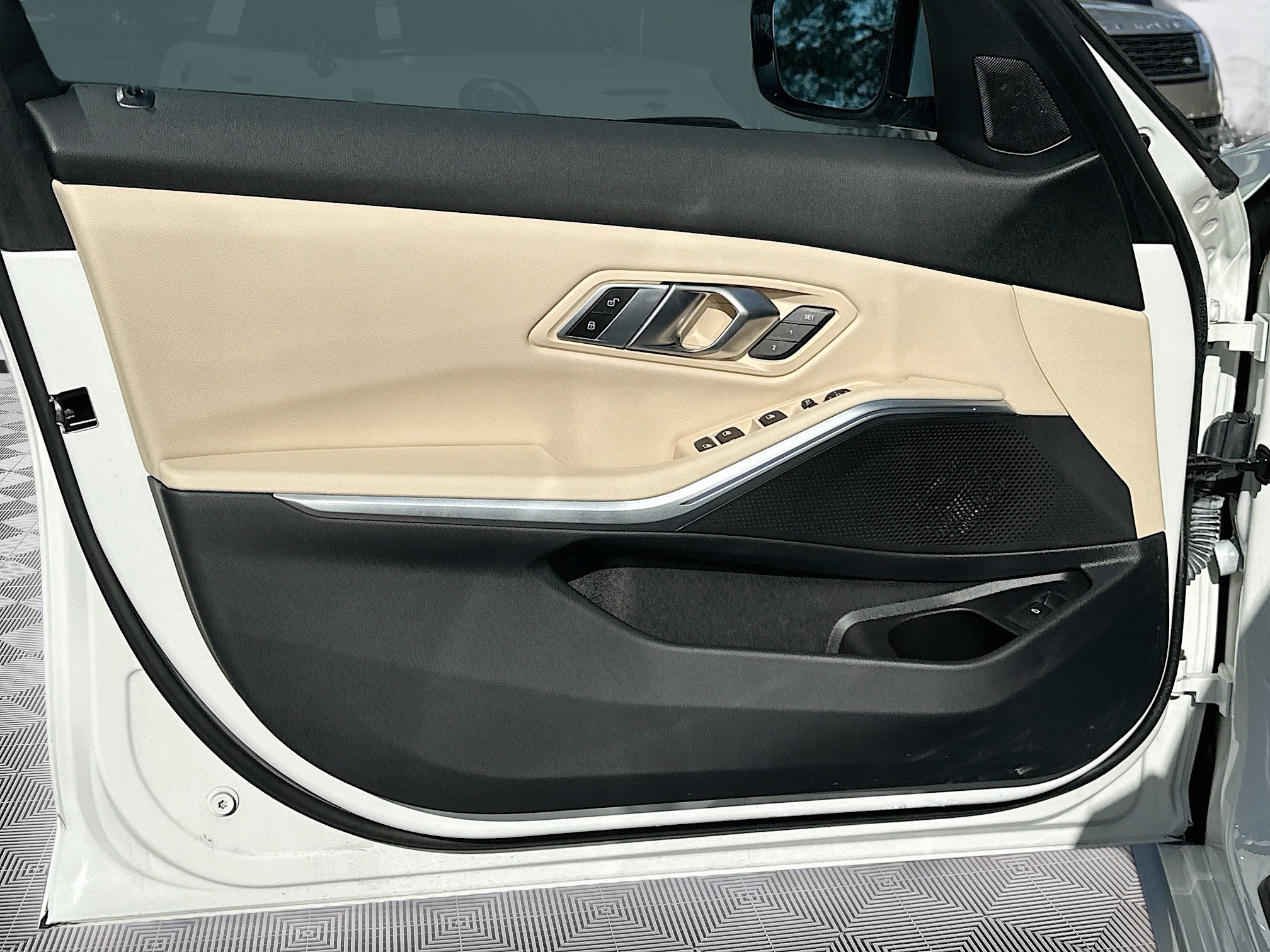 Used 2023 BMW 330i Sedan image 22