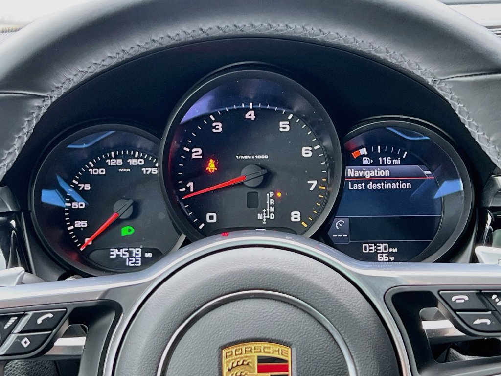 Certified 2021 Porsche Macan AWD/4WD image 13