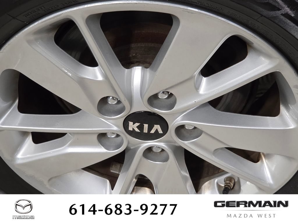 Used 2019 Kia Optima LX FWD image 14