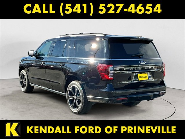 Used 2023 Ford Expedition Max Limited image 3