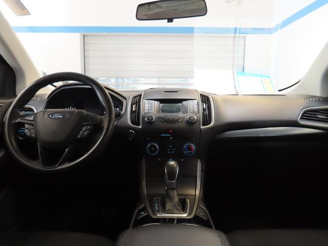 Used 2018 Ford Edge SE FWD image 7