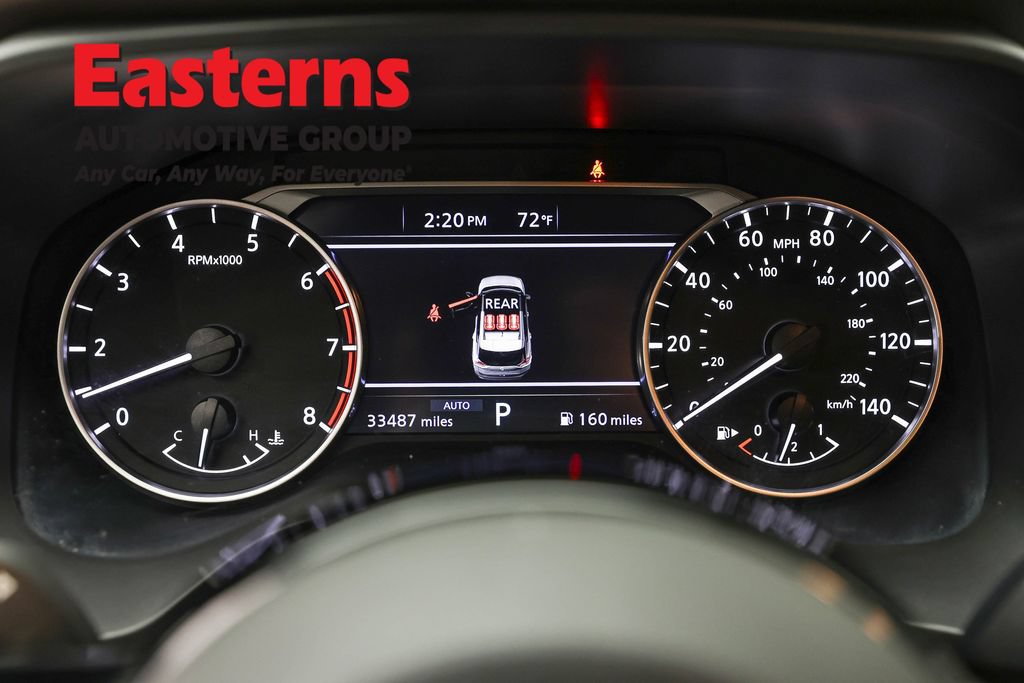 Used 2023 Nissan Rogue SV AWD/4WD image 17