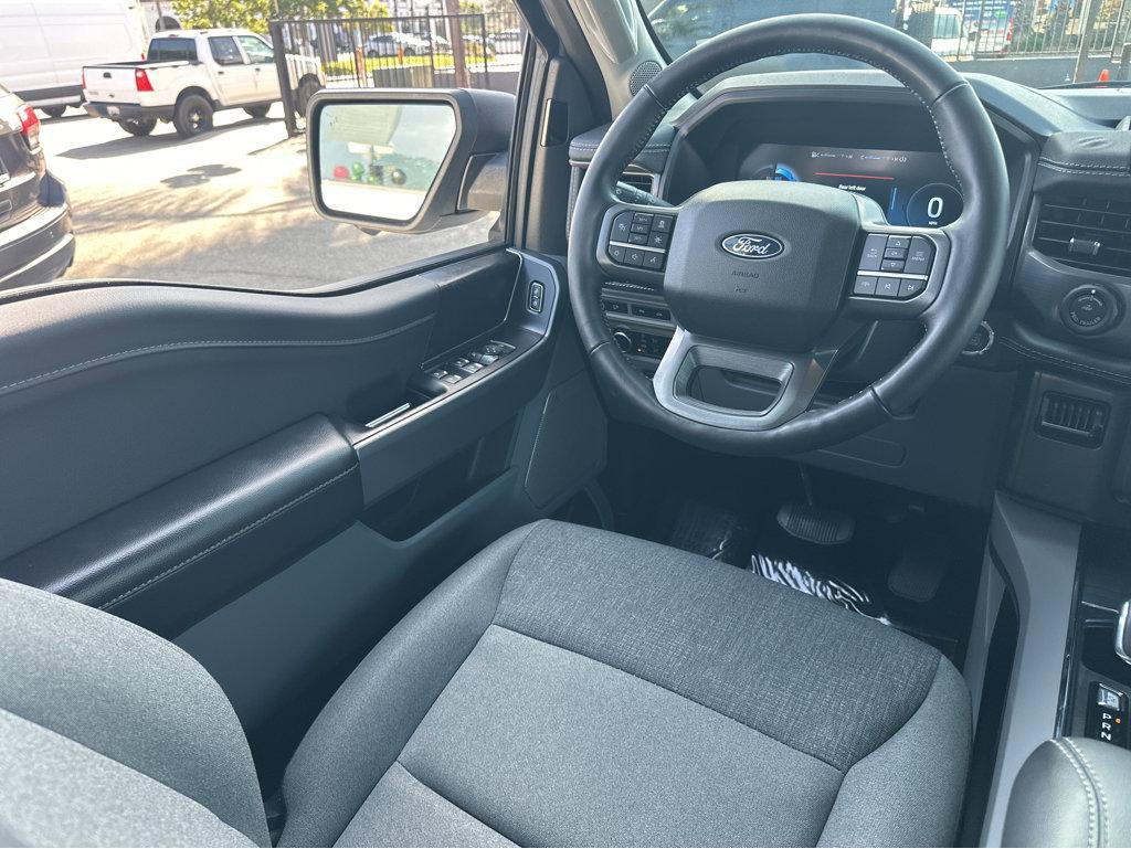 Used 2024 Ford F150 Lightning Flash image 19