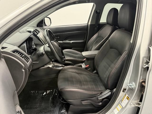 Used 2023 Mitsubishi Outlander Sport SE AWD/4WD image 14
