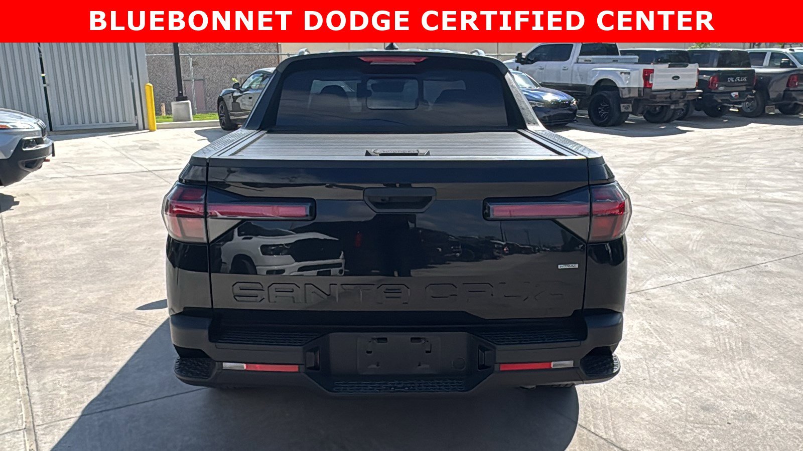 Used 2023 Hyundai Santa Cruz SEL w/ Activity Package image 6