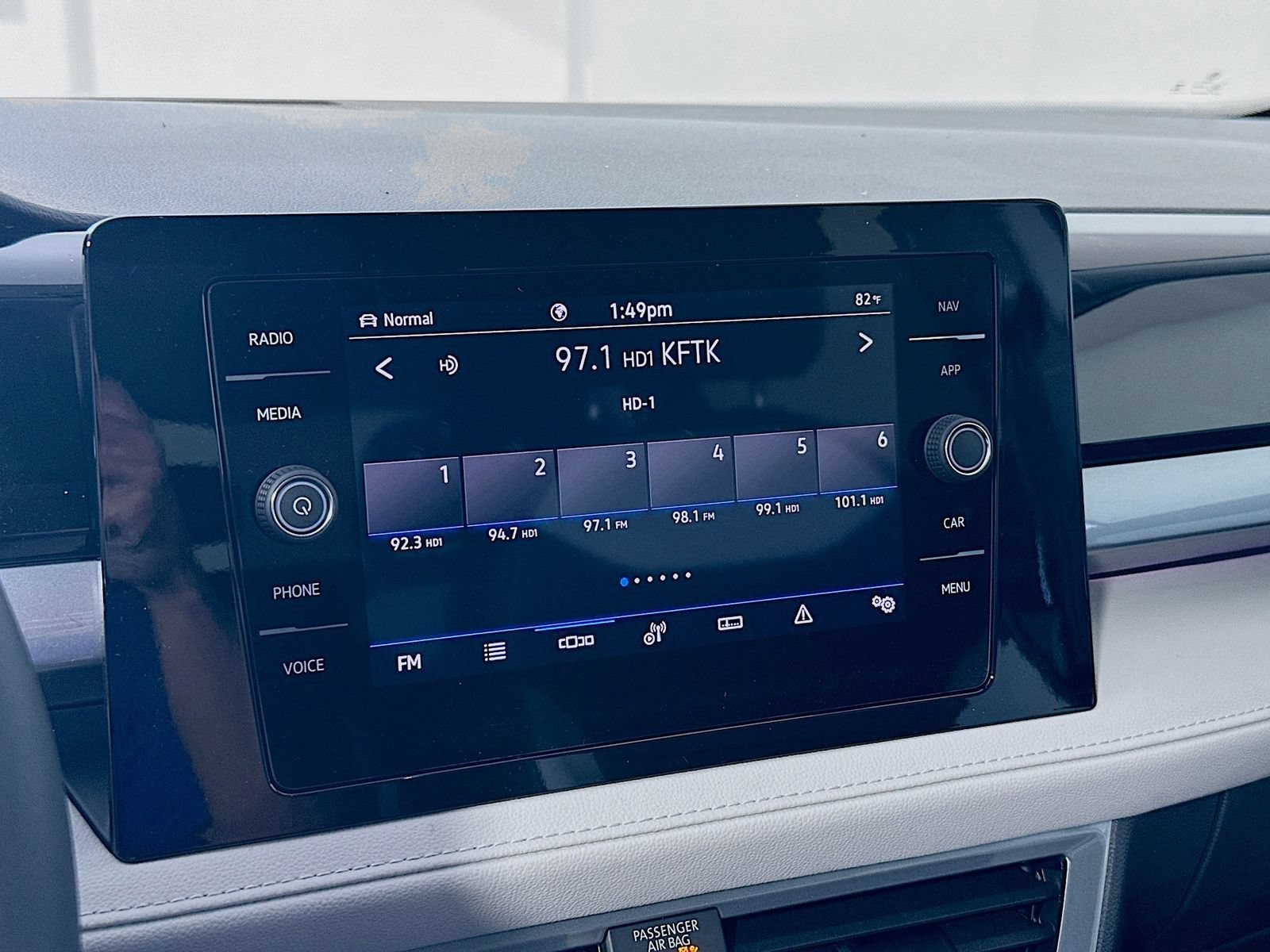 New 2026 Volkswagen Taos SEL AWD/4WD image 13