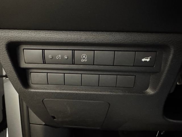 New 2026 Mitsubishi Outlander SE FWD image 10