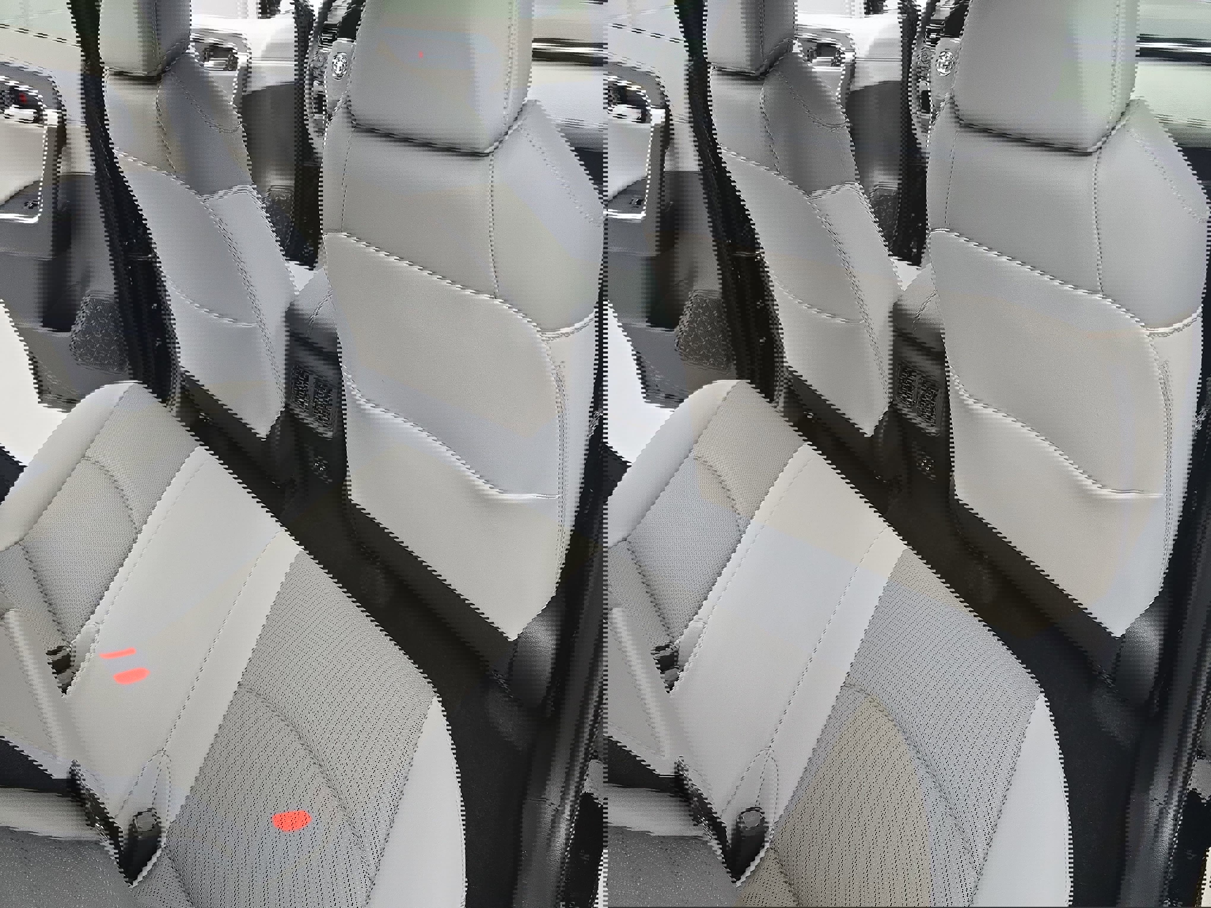 Used 2025 Toyota RAV4 Limited image 11