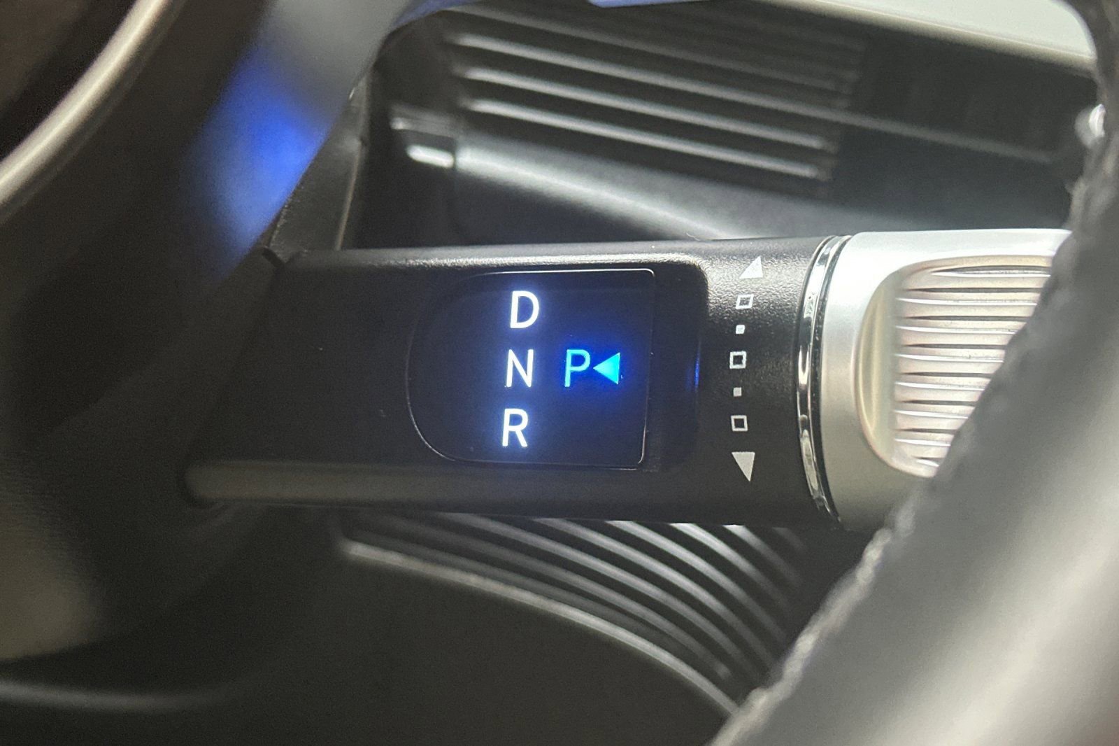 Certified 2024 Hyundai Ioniq 5 Limited image 25