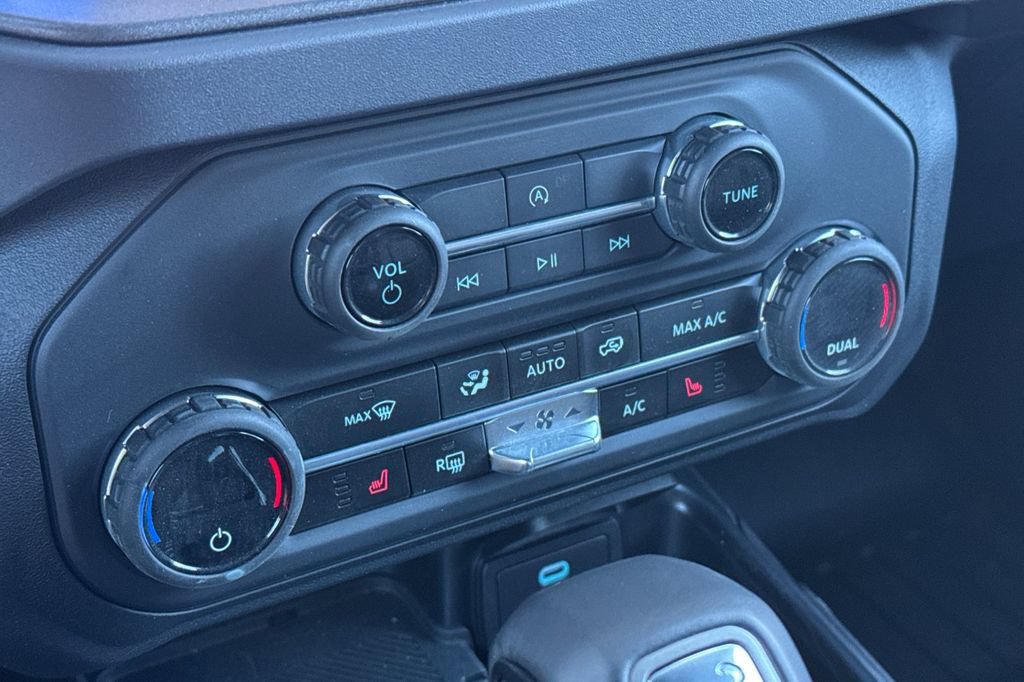 New 2025 Ford Bronco Big Bend AWD/4WD image 17